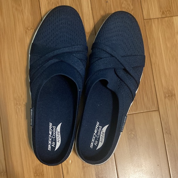 Sketchers Performance Arch Fit Uplift - Be Lovely  Blue Women Size 9 Brand New - Picture 2 of 8